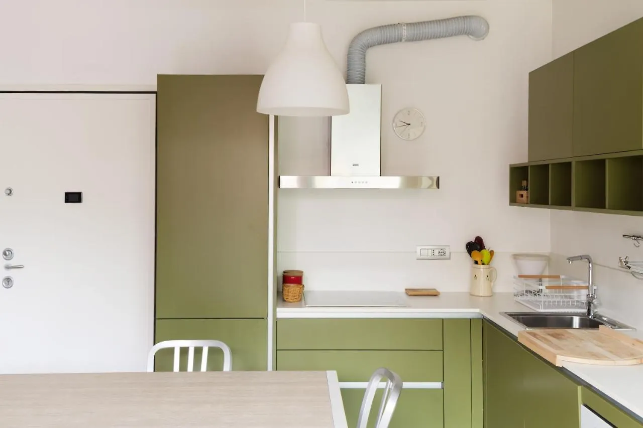 Joivy Stylish 1-Bedroom Flat Milan Italy