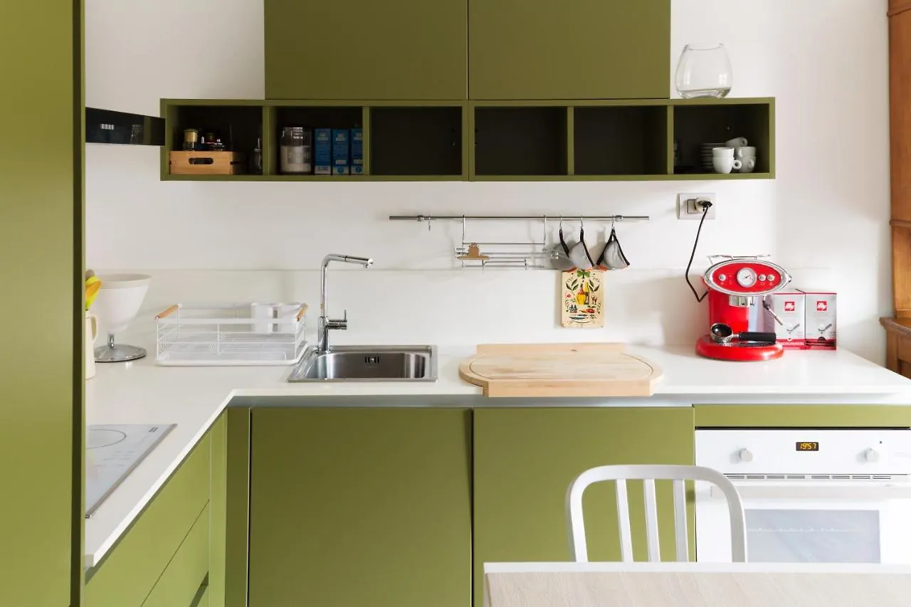 Apartment Joivy Stylish 1-Bedroom Flat Milan