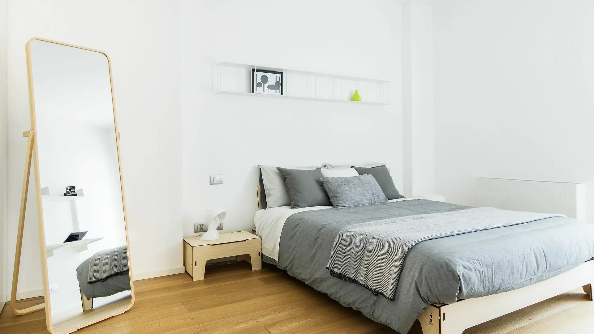 Joivy Stylish 1-Bedroom Flat Milan